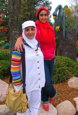 Soudeh Oladi with her daughter Boshra Mollaee