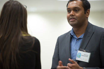 Kumaran Thillainadarajah mentors students at a recent UNB StartUp Week event.