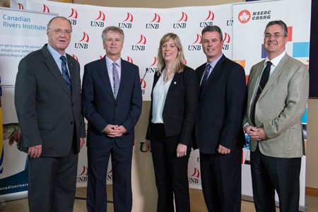 Keith Ashfield, MP Fredericton; Allen Curry, UNB Research Lead; Anne-Marie Thompson, Director of Energy, Environment and Resources with NSERC; Keith Cronkite, Vice-President, Business Development and Generation with NB Power; Eddy Campbell, UNB President