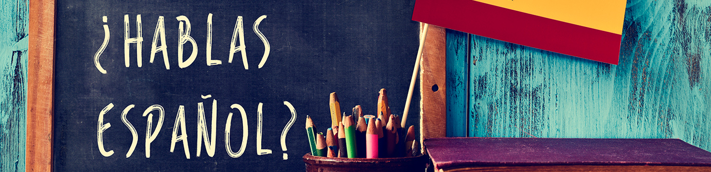 Image of a chalkboard with words in Spanish