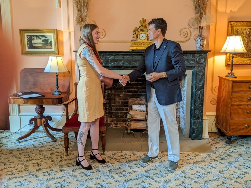 Kate DeWinter is awarded the 2022 Ketchum Medal by Dr. Eric Hildebrand