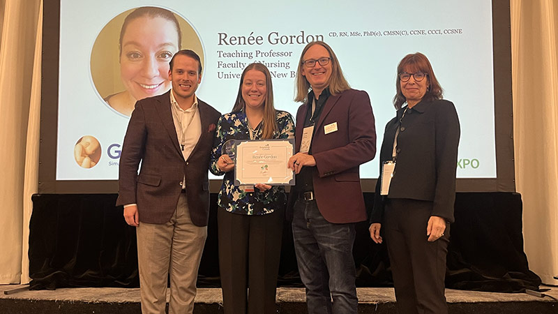 Renée Gordon, a teaching professor in the bachelor of nursing accelerated program at UNB’s Moncton site, was awarded the SIM Citizenship Award.